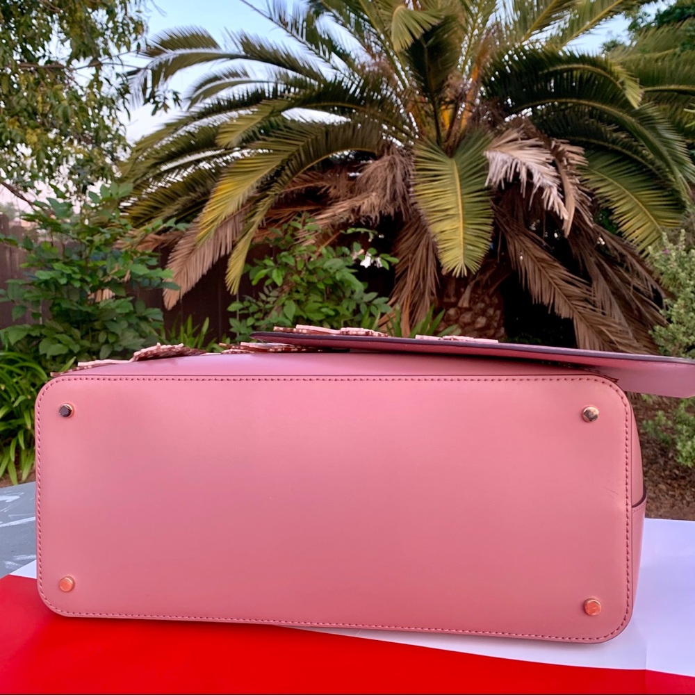 Kate Spade All The Buzz Butterfly Tote /Clutch Set - Picture 5 of 8